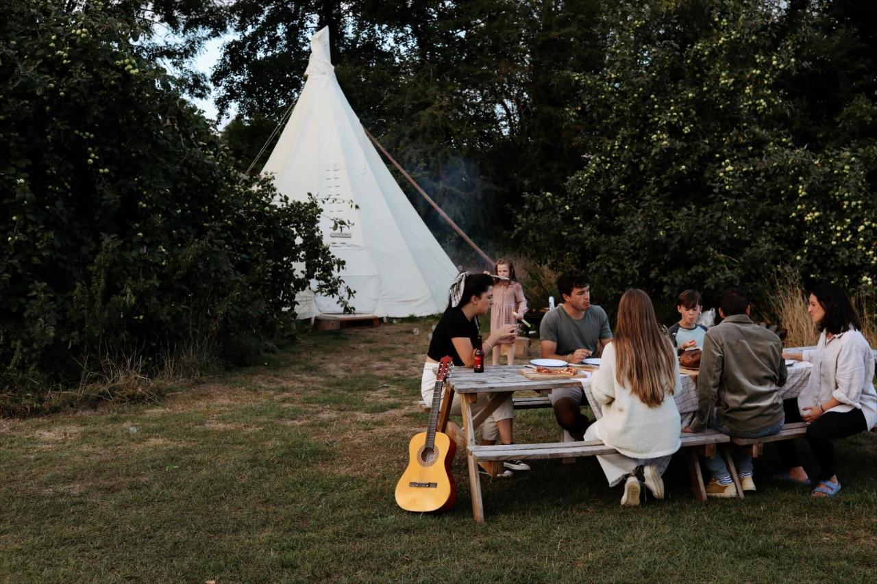 White House On Wye Glamping